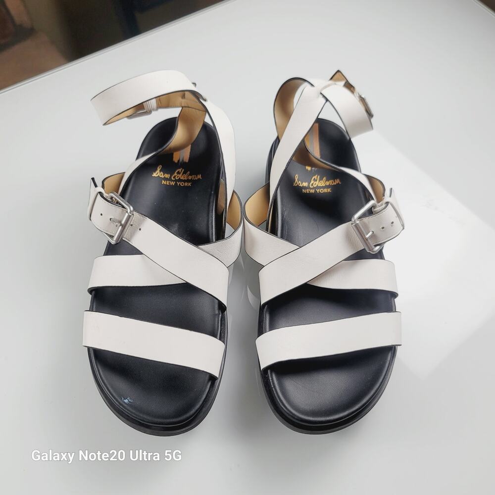 Sam Edelman Elenora Lug Sole Fisherman Sandals in White/Black, sz 8